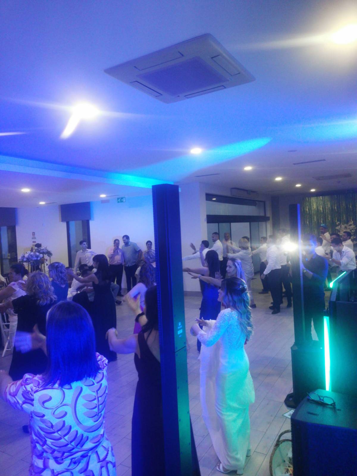 DJ Renas - Renas Party Groove - Anadia - Wedding DJ
