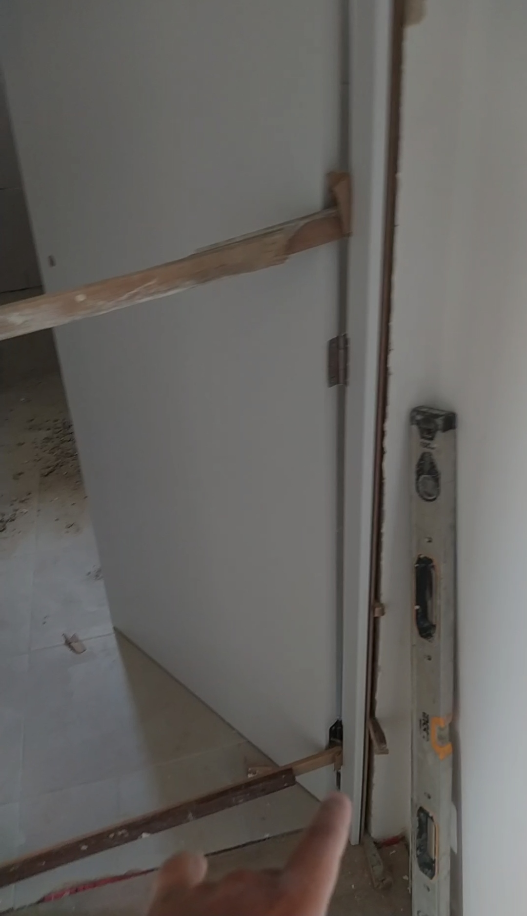 Handiman Léo - Oliveira do Bairro - Drywall Repair and Texturing