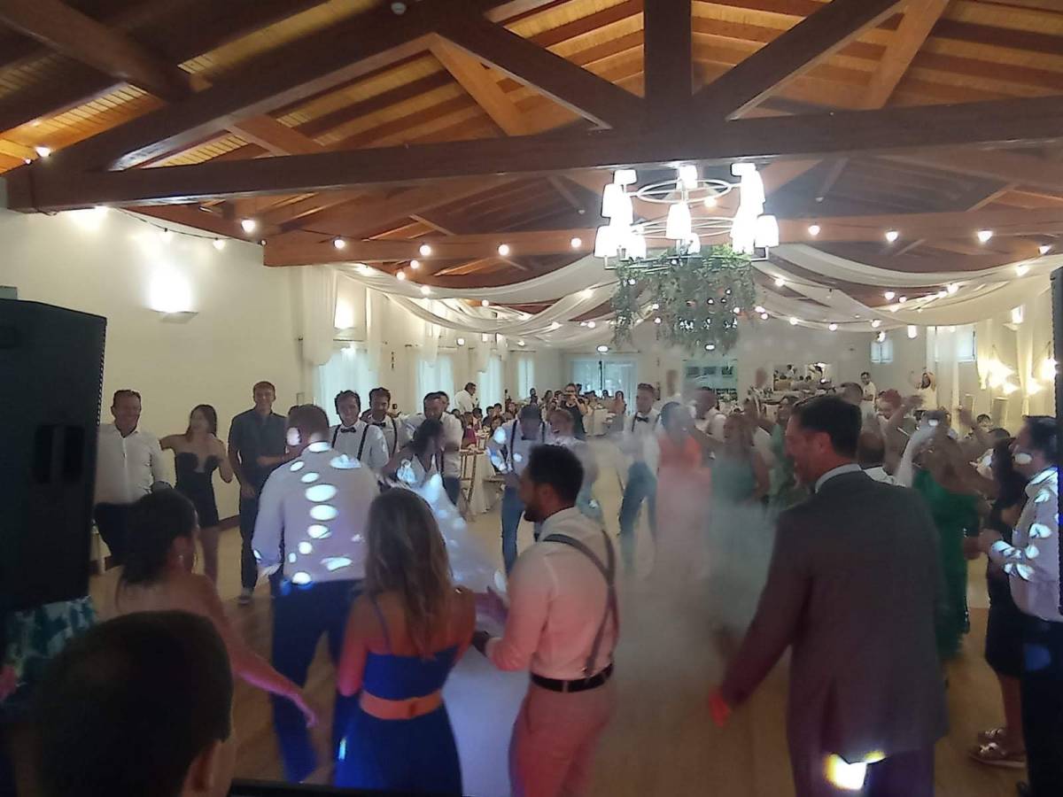 DJ Renas - Renas Party Groove - Anadia - Wedding DJ
