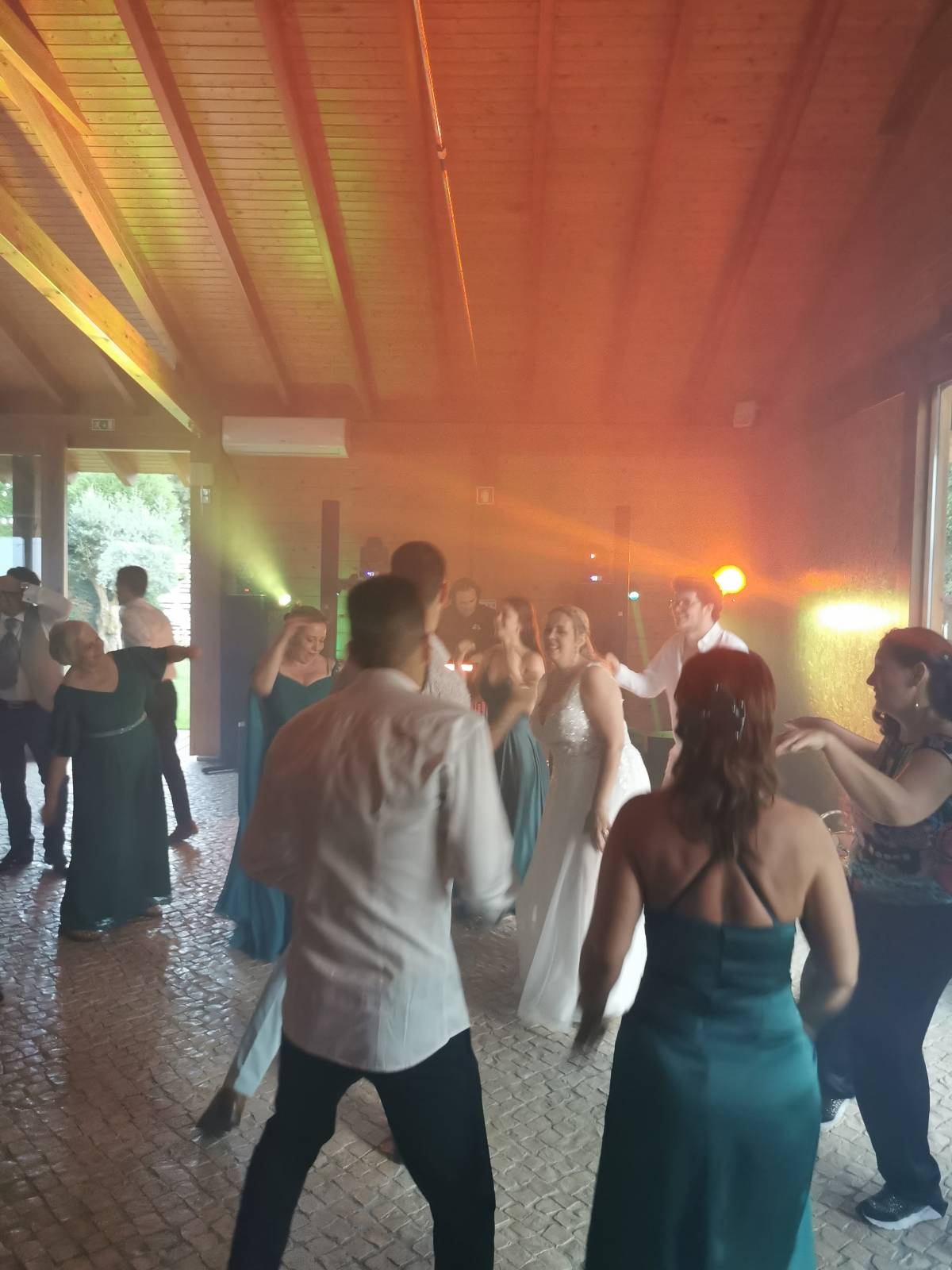 DJ Renas - Renas Party Groove - Anadia - Event DJ