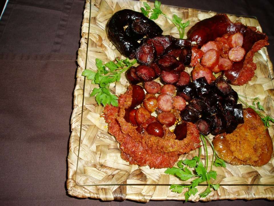 André Santos - Vila Real - Gastronomy and Service Rentals