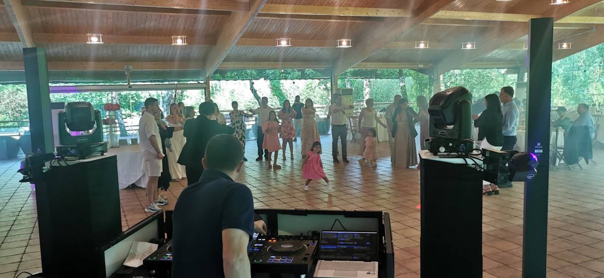 DJ Renas - Renas Party Groove - Anadia - Wedding DJ