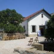 André Santos - Vila Real - Gastronomy and Service Rentals