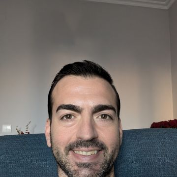 Angel Sebastian Varela - Vila Nova de Gaia - Sports Massage