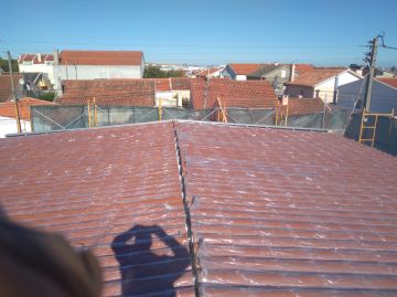 Cleiton Lima - Óbidos - Construção de Parede Interior