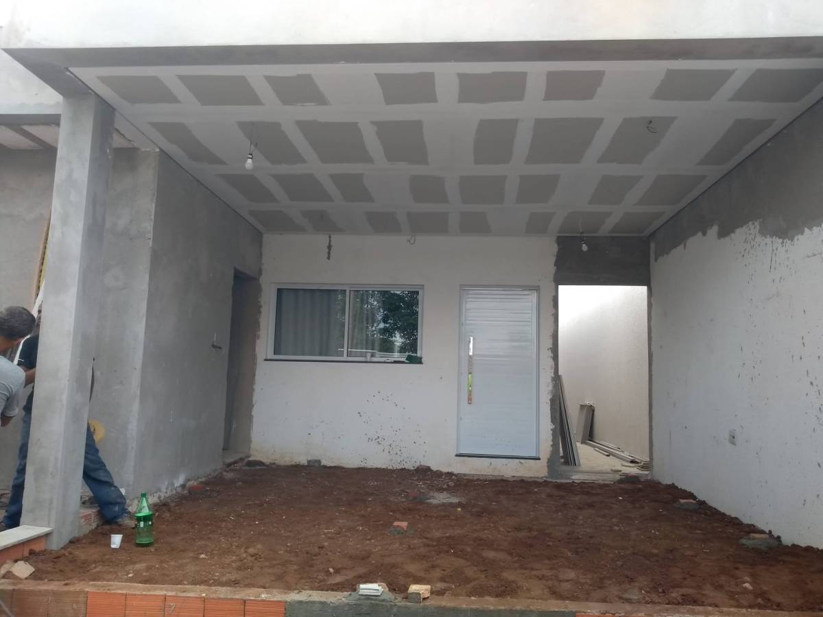 Guilherme Santos - Loulé - Innenwand einbauen
