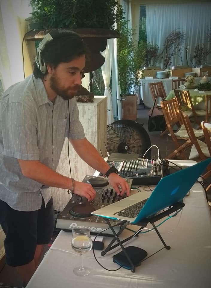 Pedro Rodrigues - Técnico Audiovisual, DJ - Mafra - DJ para Festas e Eventos