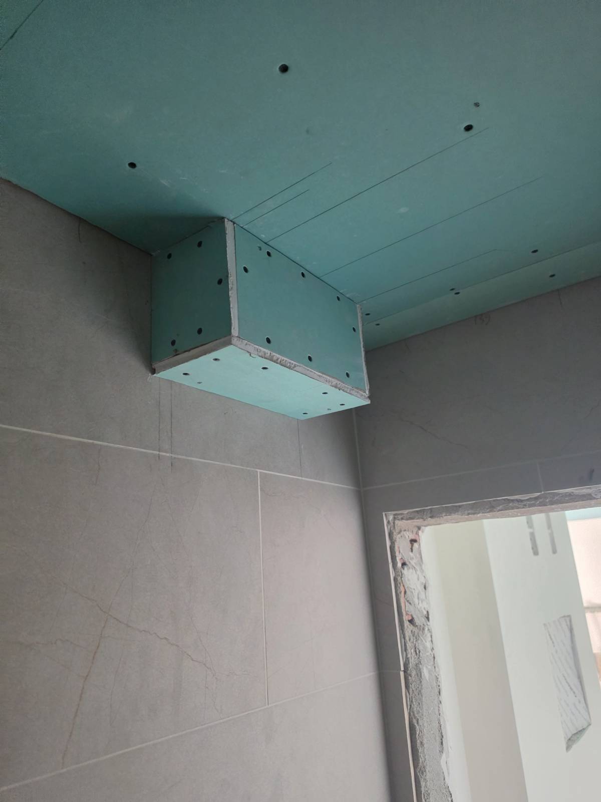 Rudierry Menezes - Benavente - Instalación de pladur y cortinajes