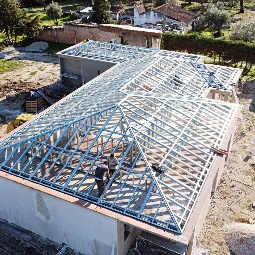 TEU LDA - Lisboa - Limpieza de tejados
