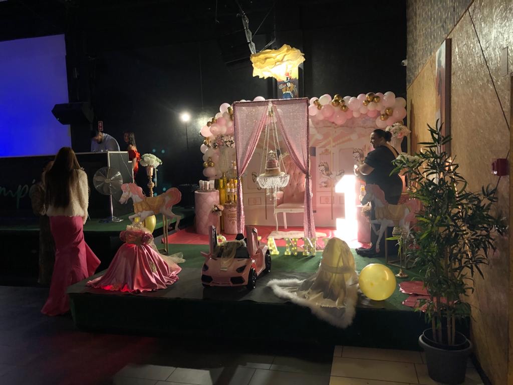 Espaço para Festas e Eventos em Alverca a 20 min de Lisboa | MyClub - Vila Franca de Xira - Quintas e Locais para Festas e Eventos