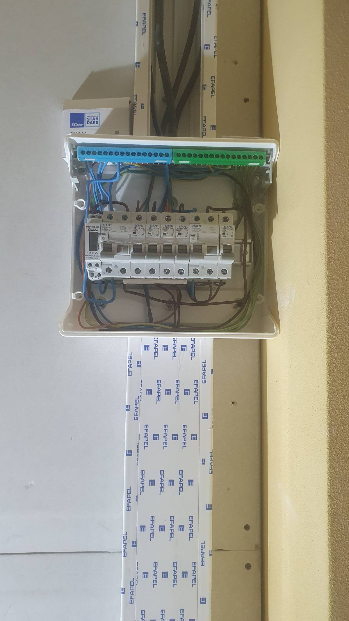 Karin Gustavo - Vila Franca de Xira - Bathroom Fan Installation or Replacement