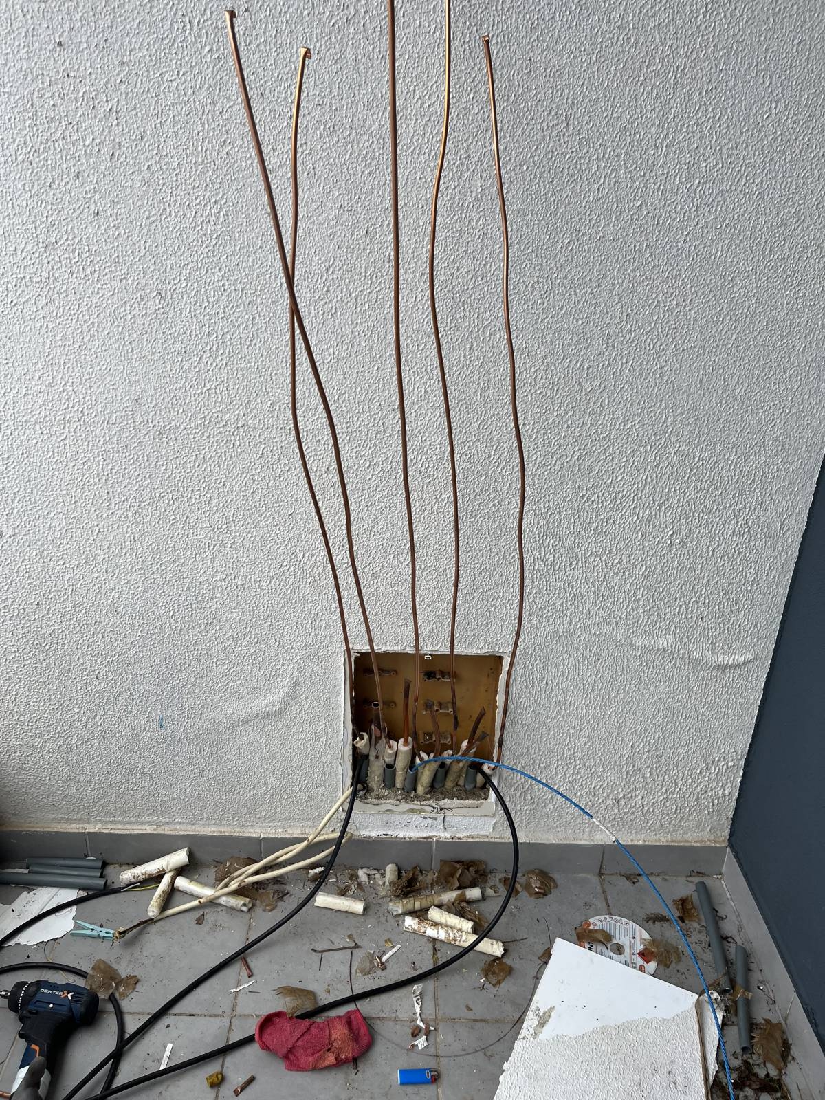 Karin Gustavo - Vila Franca de Xira - Ventilator reparieren