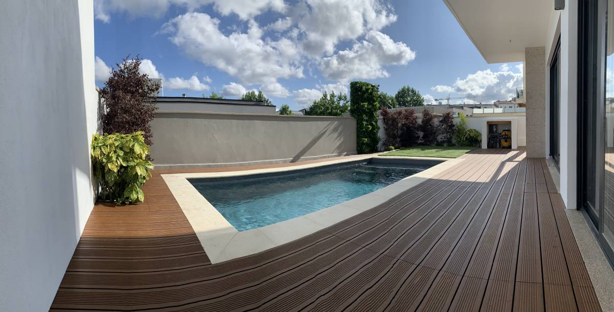 BScheffer - Braga - Concrete Flooring Installation