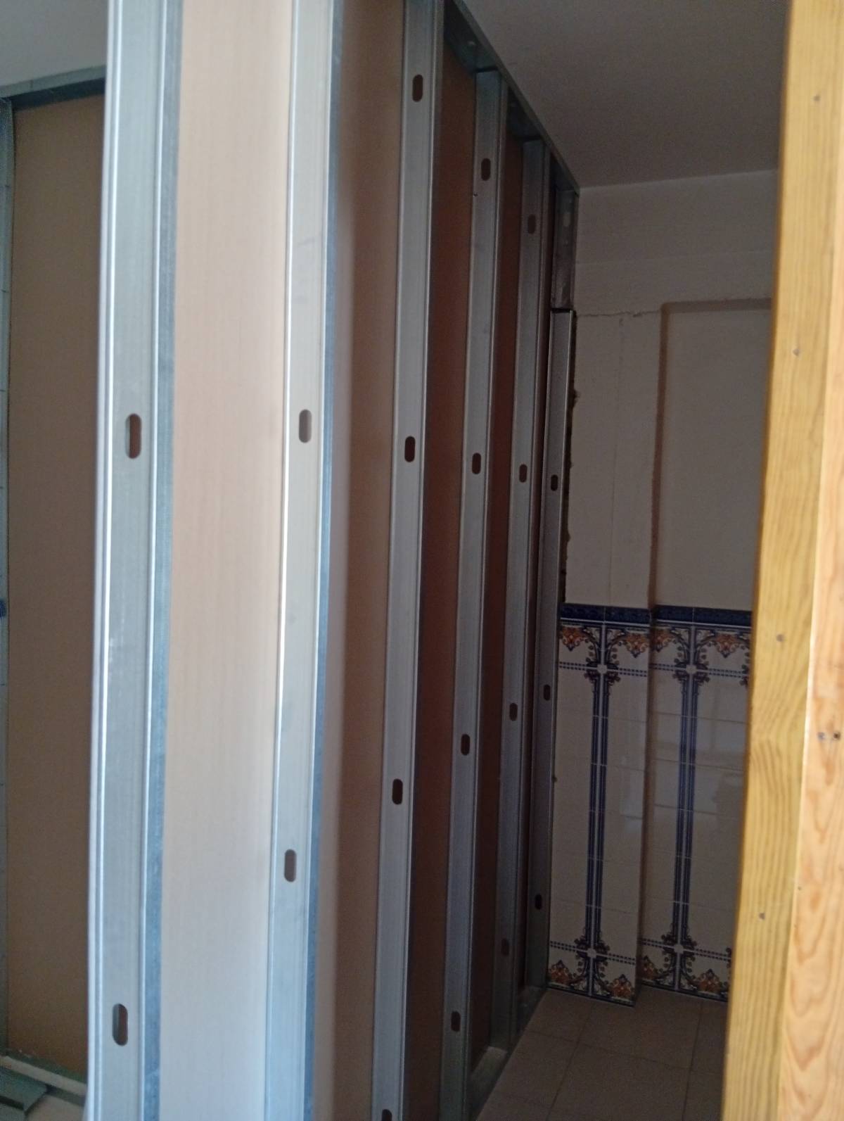 Ueliton reis - Leiria - Exterior Painting