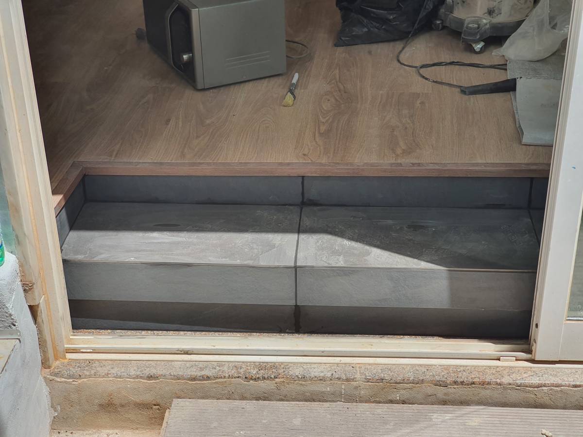 Thiago Melo - Barreiro - Furniture Repair