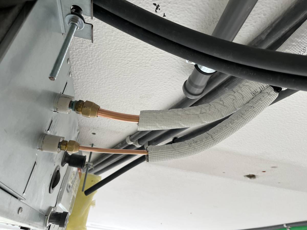 Karin Gustavo - Vila Franca de Xira - Ventilator reparieren