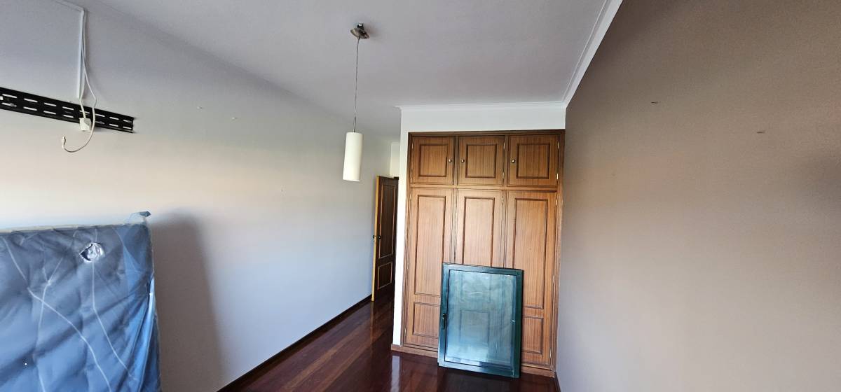 Gilberto - Porto - Interior Painting