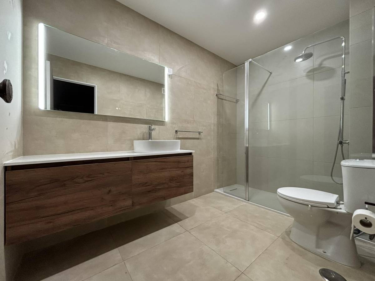 BScheffer - Braga - Wallpaper Repair