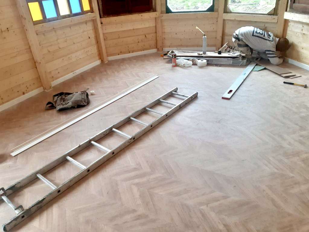 Man Maid Portugal ~ Silas Morgan - Mafra - Stair Installation