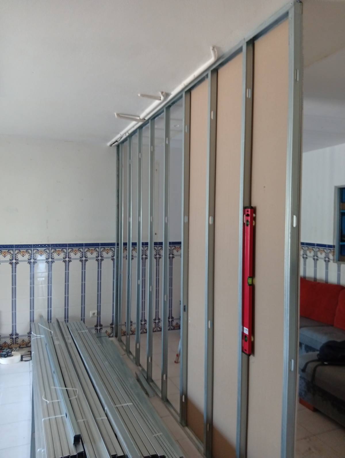 Ueliton reis - Leiria - Construction and Building Services