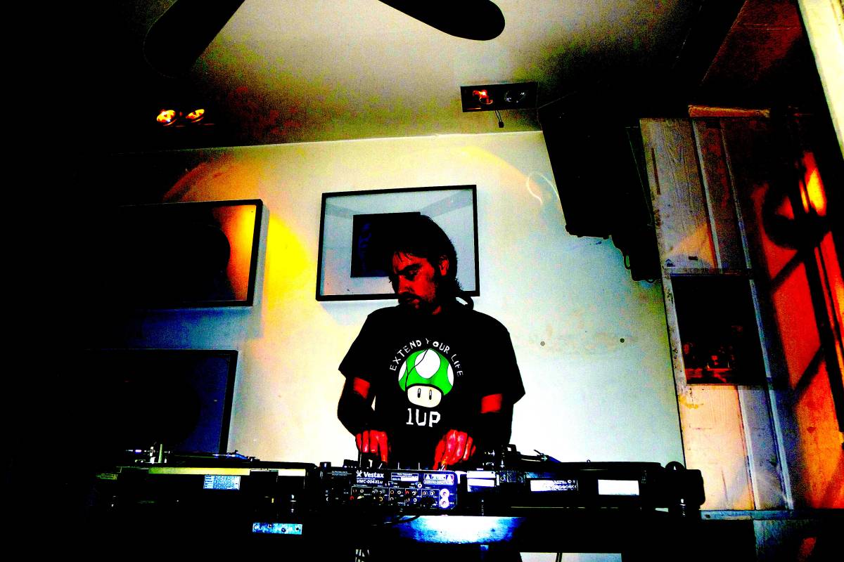 Pedro Rodrigues - Técnico Audiovisual, DJ - Mafra - DJ