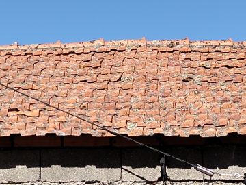 Dachdecker (Bau- oder Austausch)