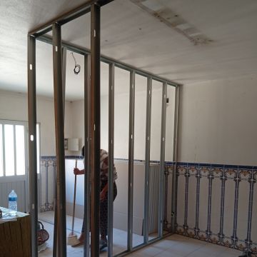 Ueliton reis - Leiria - Cabinet Painting