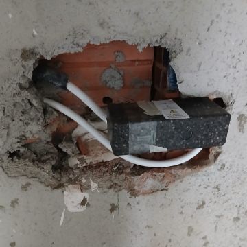 Juary  canalização água e  esgotos - Sesimbra - Remodelação de Armários