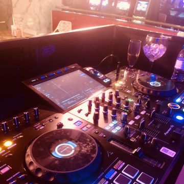 Pedro Rodrigues - Técnico Audiovisual, DJ - Mafra - Aluguer de Equipamento de Som para Eventos