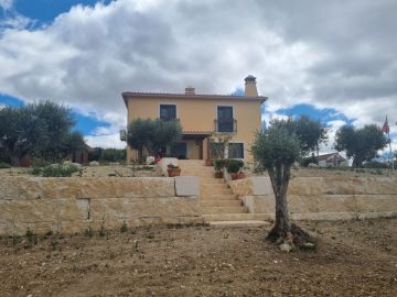 EHN CIVIL ENGENHARIA E CONSTRUCÃO UNIPESSOAL LDA - Tomar - Remodelación de habitaciones