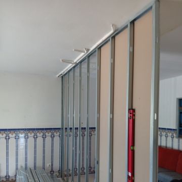 Ueliton reis - Leiria - Construction and Building Services
