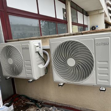 Karin Gustavo - Vila Franca de Xira - Zentrale Klimaanlage warten