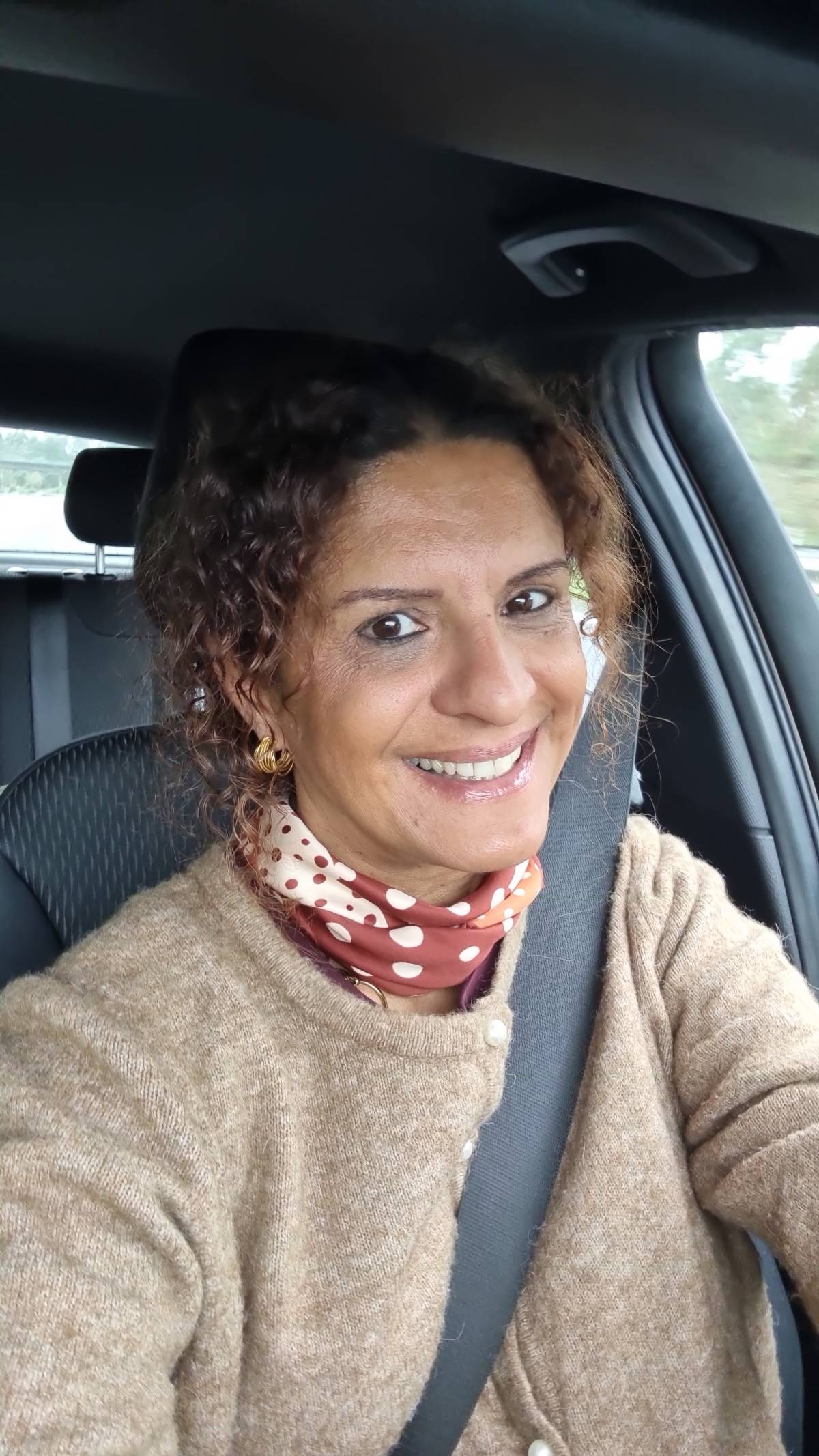 Olga Nunes - Almeirim - Lecciones de portugués