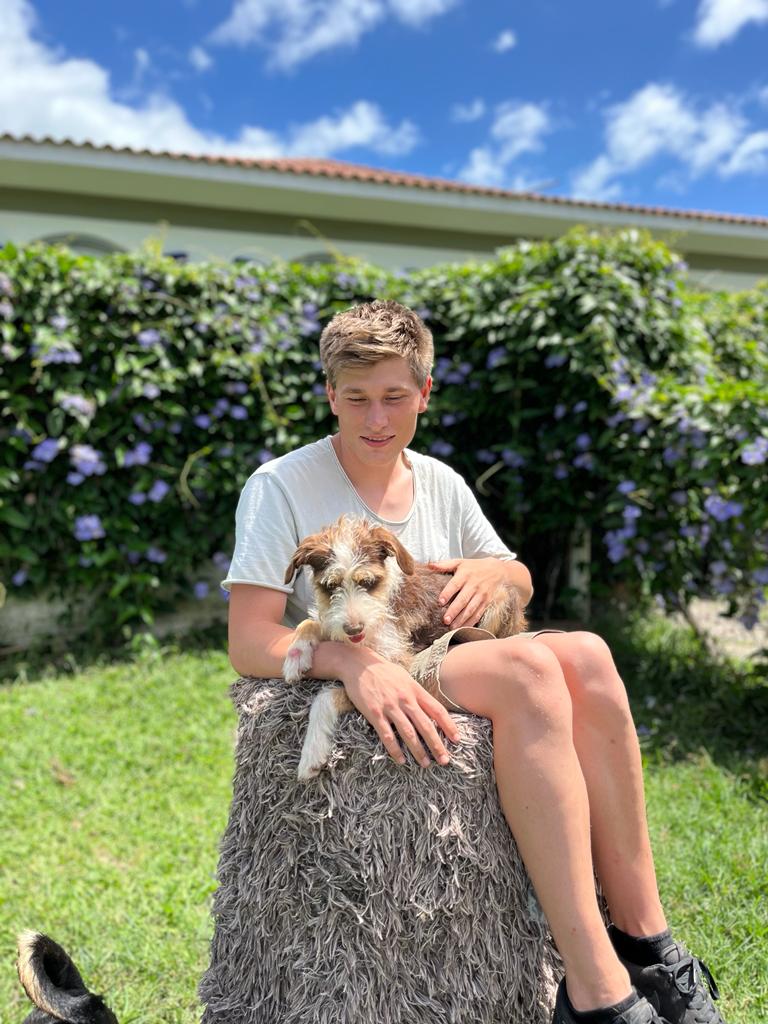 Isaac O - Lisboa - Dog Walking