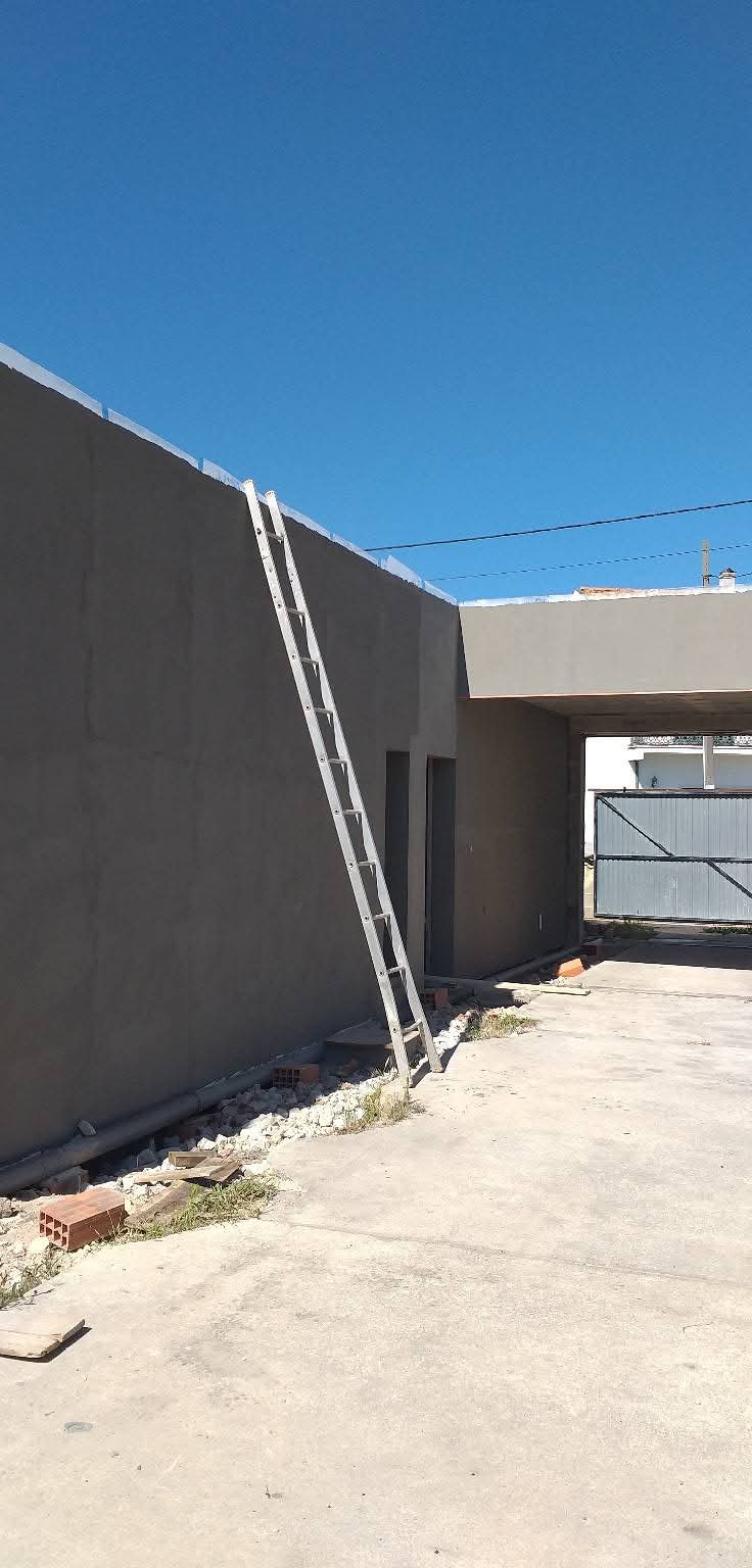 FMR construções e renovações - Estarreja - Dachreinigung