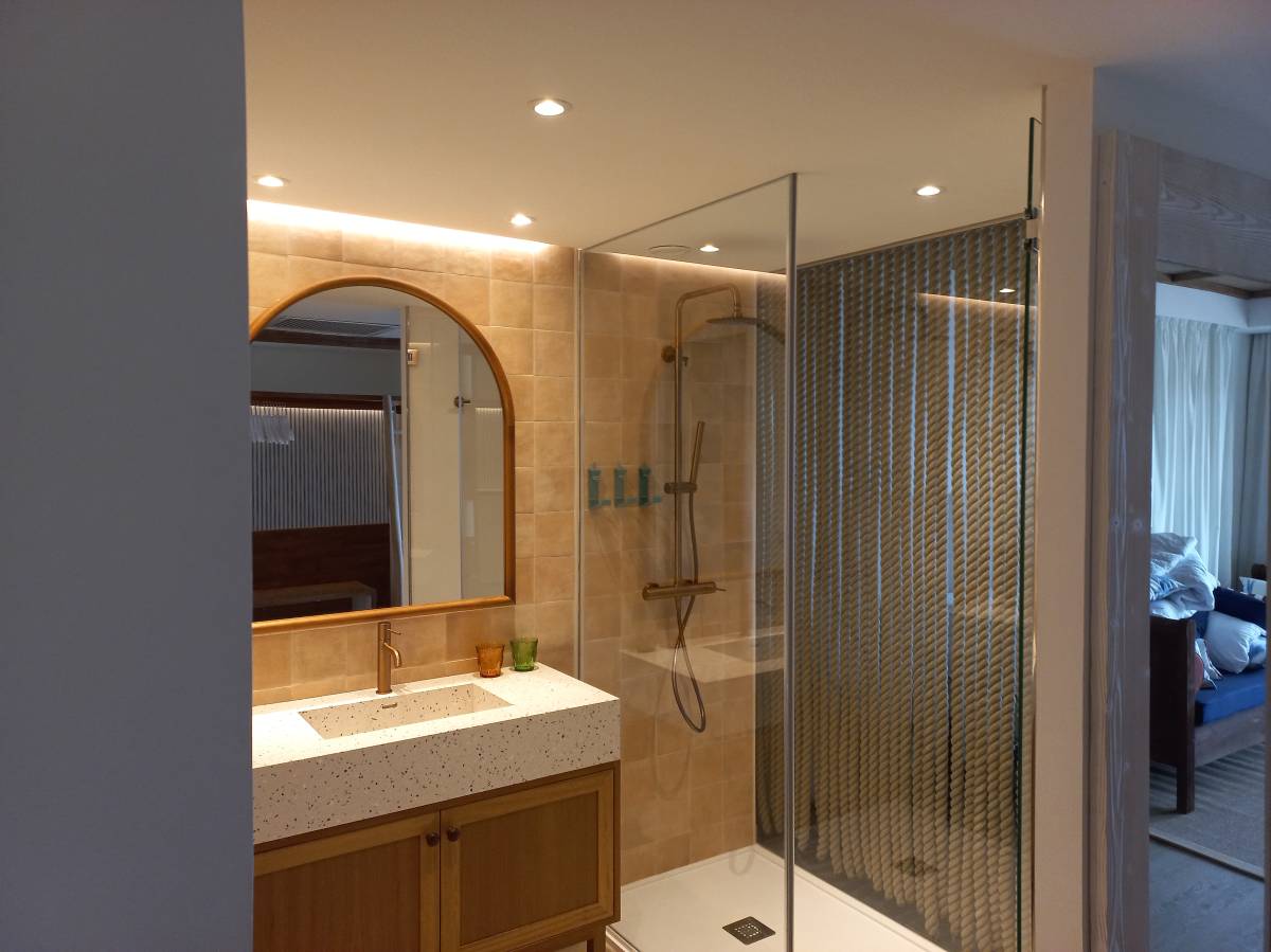 2P ELECTRICAL SOLUTIONS - Braga - Bathroom Remodel
