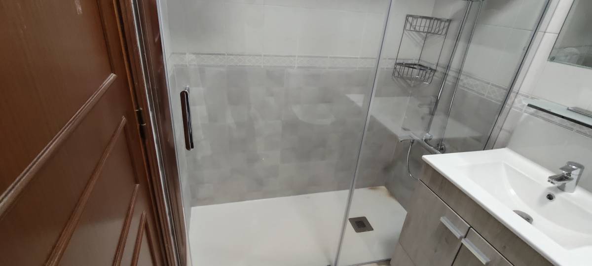Nuno - Sintra - Réparation de toilettes