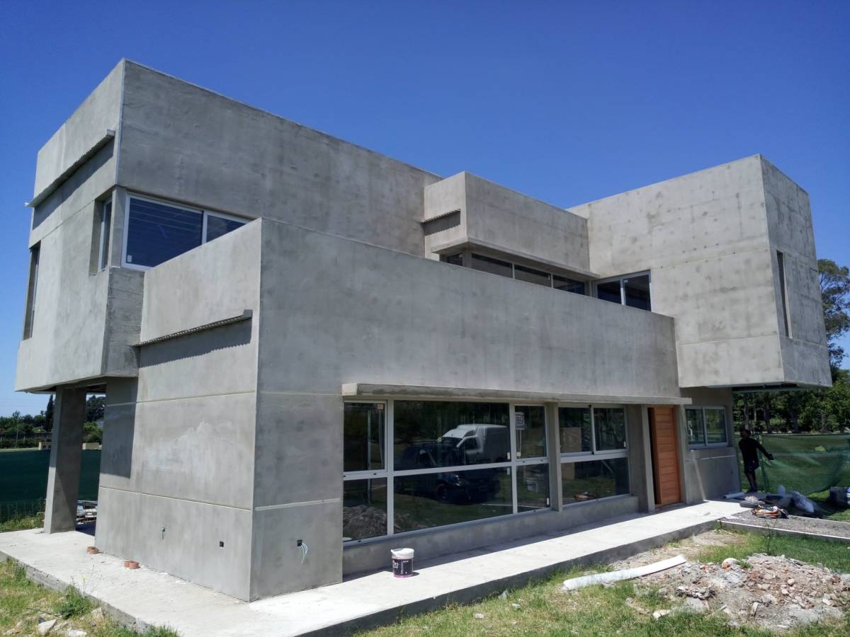 NEW YORK BUILDER PORTUGAL - Vila do Bispo - Réparation de générateur