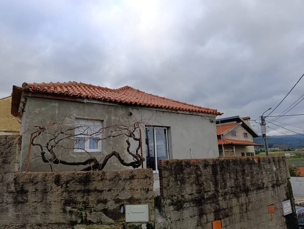 Serviços Gerais & Reparações - Viseu - Cabinet Painting