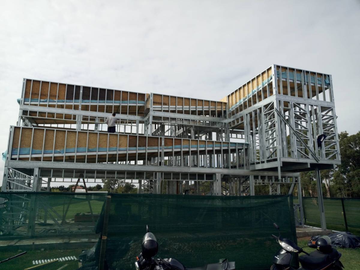 NEW YORK BUILDER PORTUGAL - Vila do Bispo - Canalisations percées ou problèmes de robinetterie