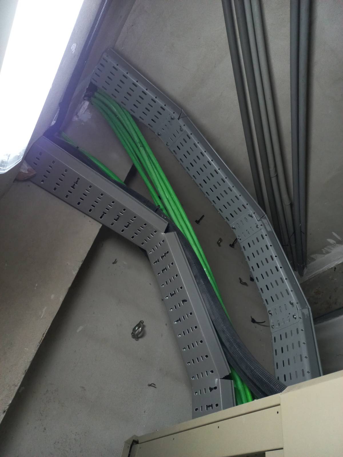 2P ELECTRICAL SOLUTIONS - Braga - Balcony Remodel