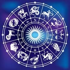 Dora Reis - Abrantes - Tarot Card Reader Entertainment