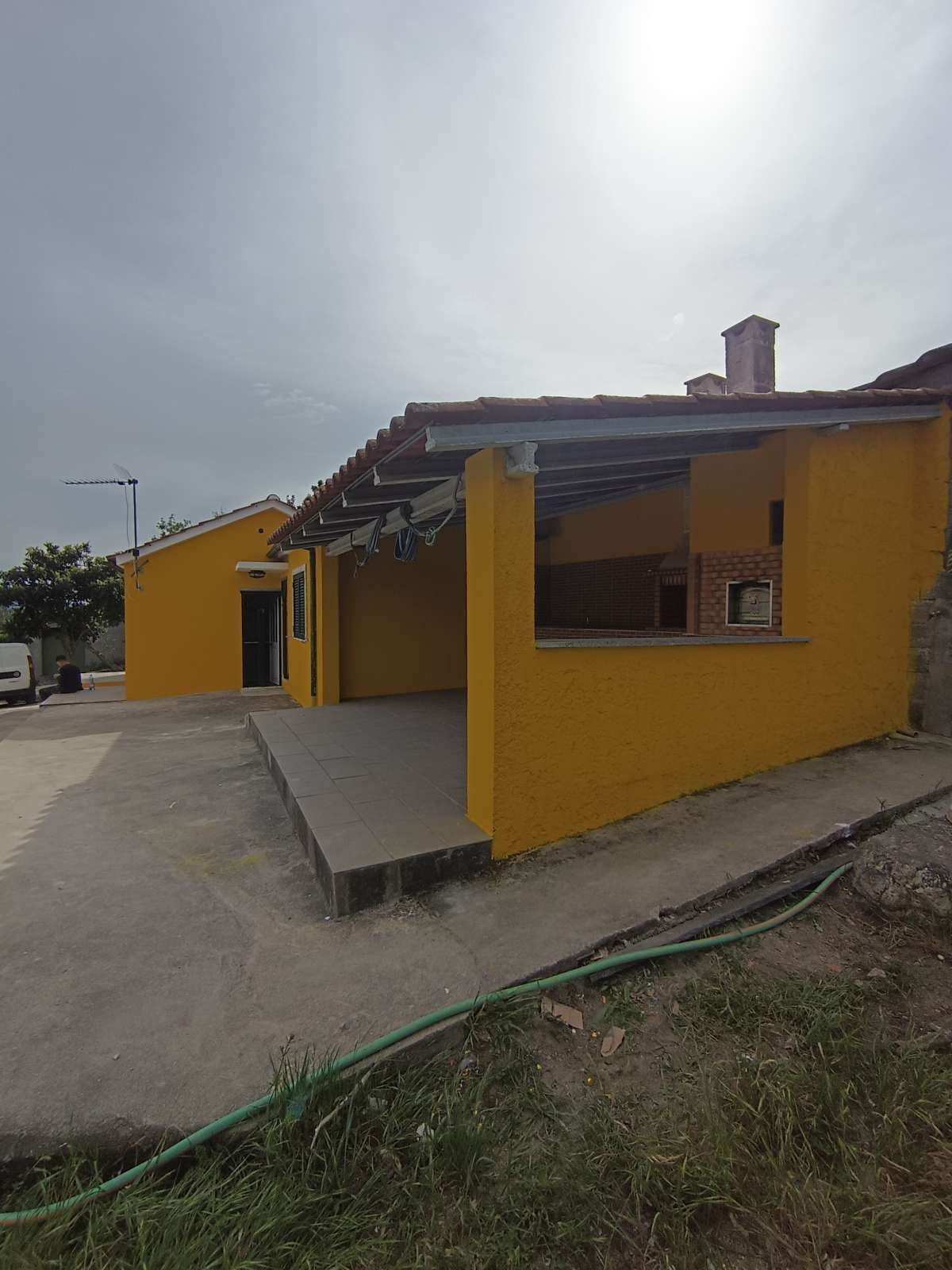 VHOUSE CONSTRUÇÃO CIVIL - São Pedro do Sul - Garage Door Repair