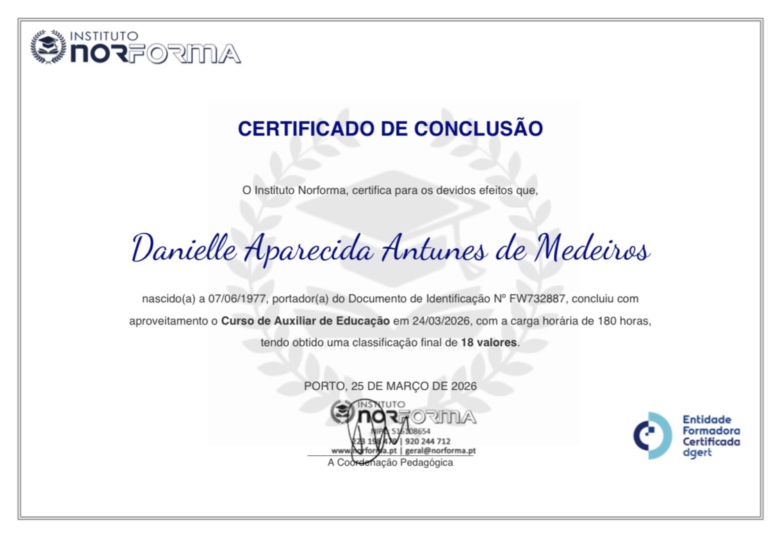 Danielle Medeiros - Braga - Babysitter