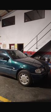 Pintor de automóveis