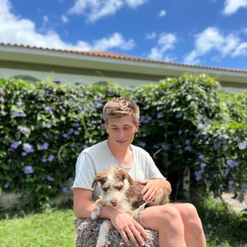 Isaac O - Lisboa - Dog Walking