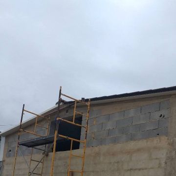 FMR construções e renovações - Estarreja - Vinyl- oder Linoleumboden reparieren oder ausbessern