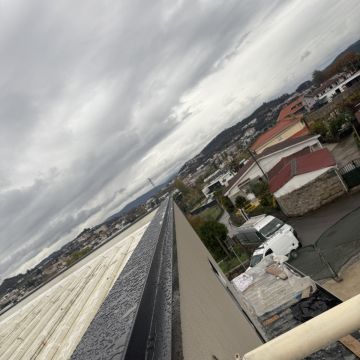 Carlos regueiras unip lda - Guimarães - Reparação de Calhas