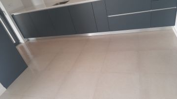 Canto D´Andorinha Unipessoal Lda - Faro - Corte e Aparação de Relvado