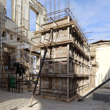 Prisma Disruptivo - Porto - Construção de Parede Interior